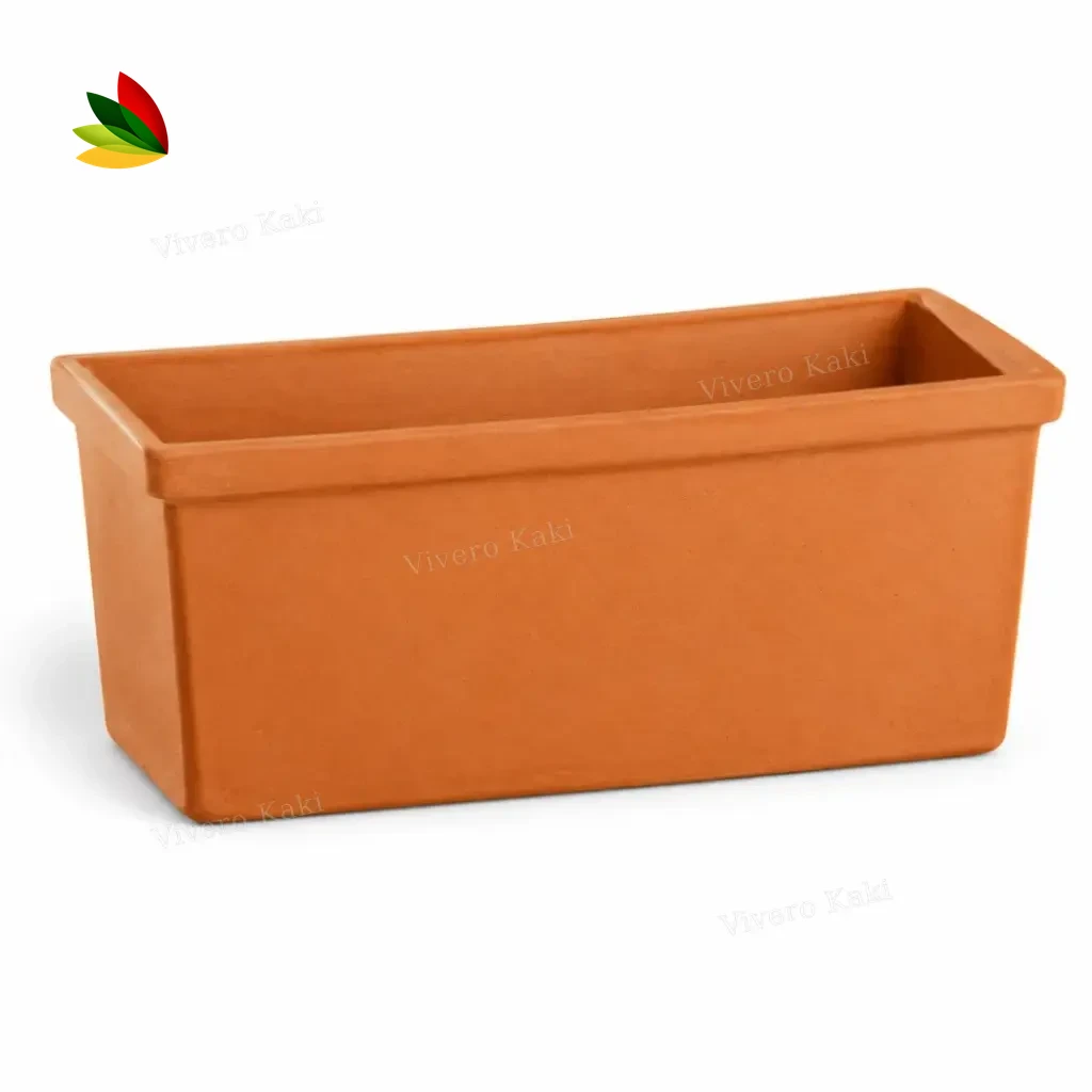 Jardinera de barro